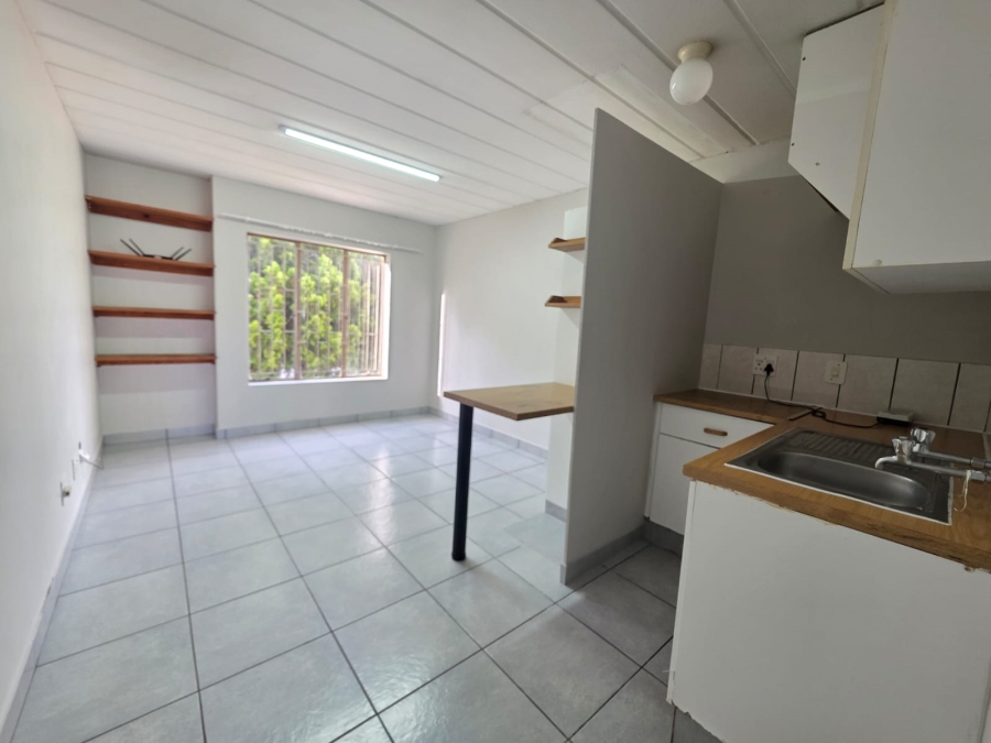 0 Bedroom Property for Sale in Kannoniers Park North West